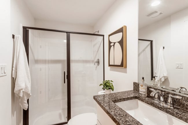 Photo - 1302 S 1100 E