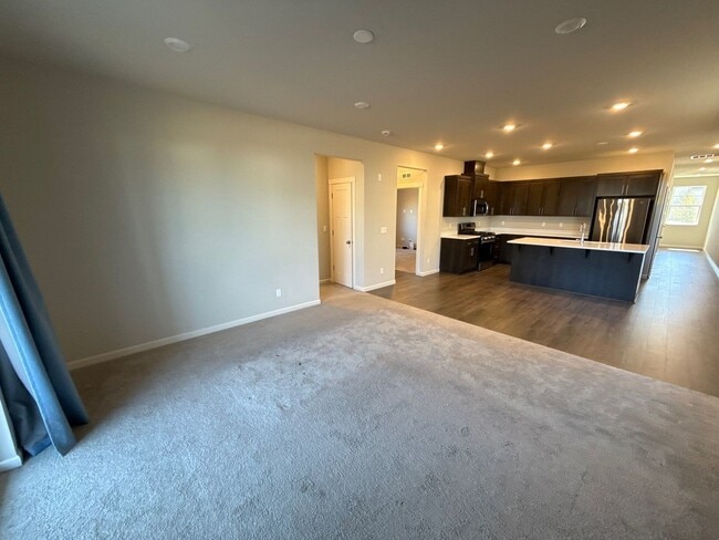 Photo - 1525 Stasny Ave SE
