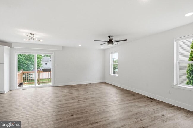 Photo - 1306 Washington Ave