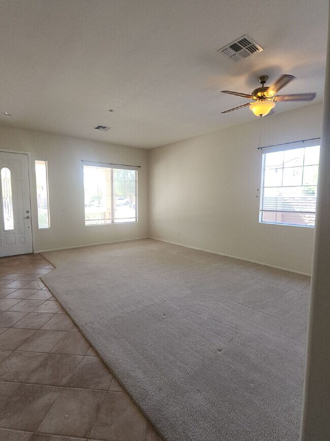 Photo - "Charming 3-Bed with 2 Full Baths and 2,162 Sq Ft of Comfort in Vistancia Village Peoria, AZ!"