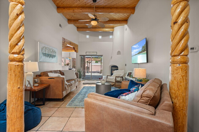 Photo - 7535 Vía Tranquilo SW