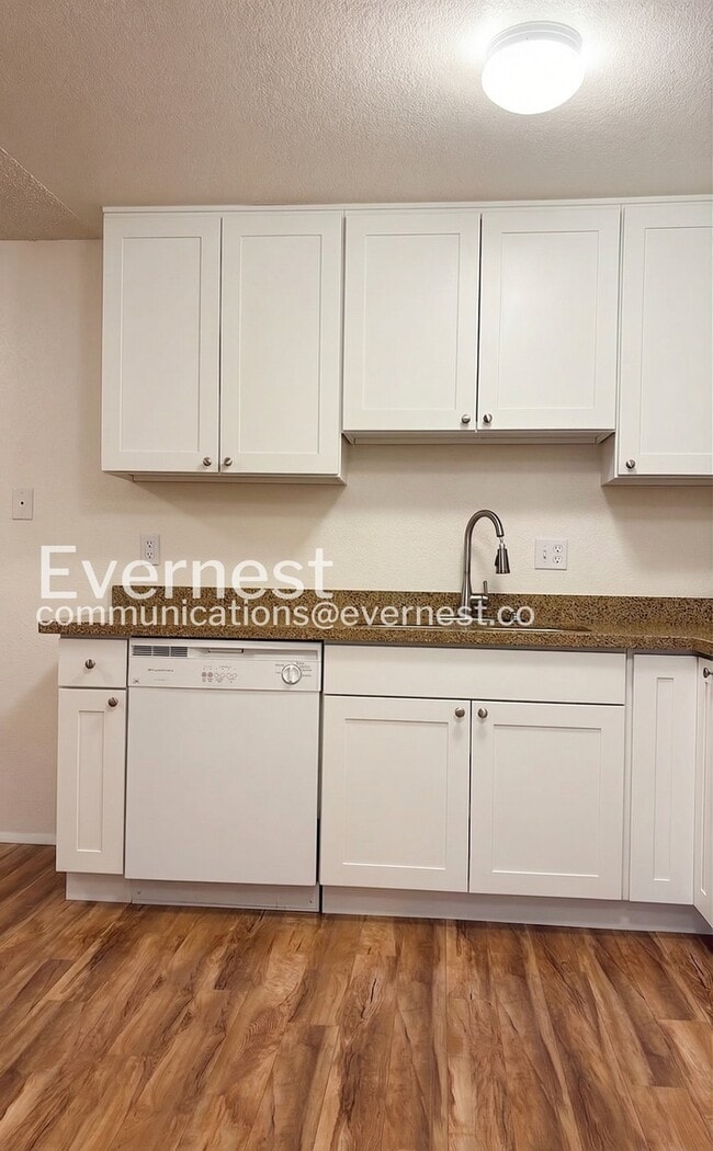 Photo - 1150 NE Sunset Blvd Unidad 324