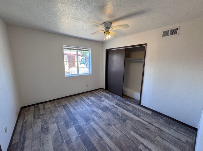 Photo - 240 Wheeler Ave SE Unidad A