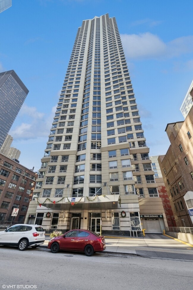 Building Photo - 440 N Wabash Ave Rental