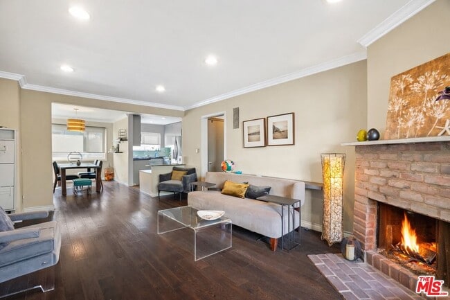 Building Photo - 1317 Stanford St Unit 5