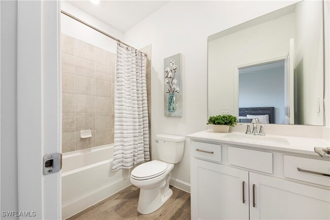 Building Photo - 11096 Canopy Loop