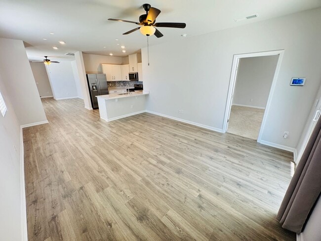 Photo - FOR LEASE- ONE LEVEL, SINGL-FAMILY HOME IN...