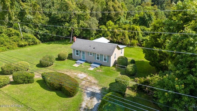 Building Photo - 2810 Oaks Rd Rental