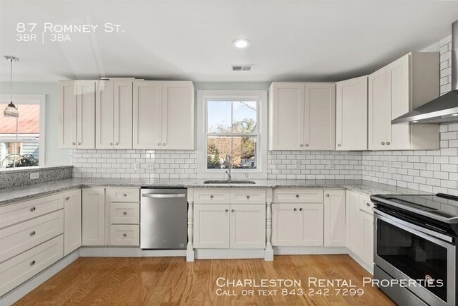 Photo - 87 Romney St
