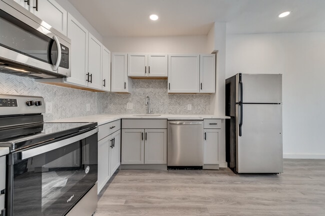 New Cabinets, New Appliances, New Backsplash, New Countertops - 4330 Bowser Ave Unit 207