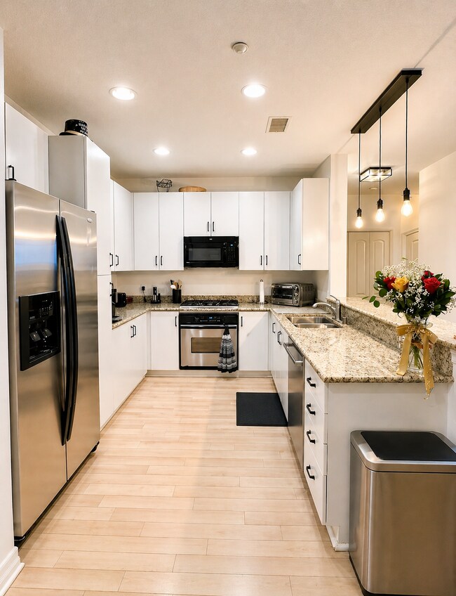 Kitchen - 1225 Island Ave Unit 313
