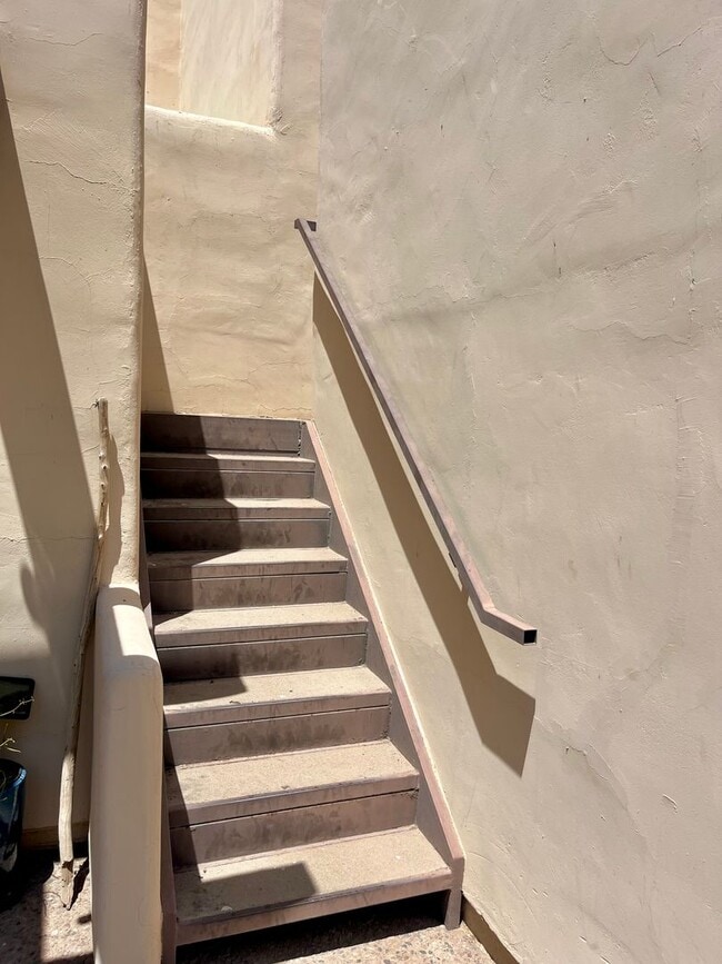 Photo - ASU Location!! Welcome to this modern and recently remodeled bedroom, 1 bathroom condo!