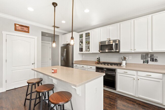 Photo - Fabulous Westpark Home