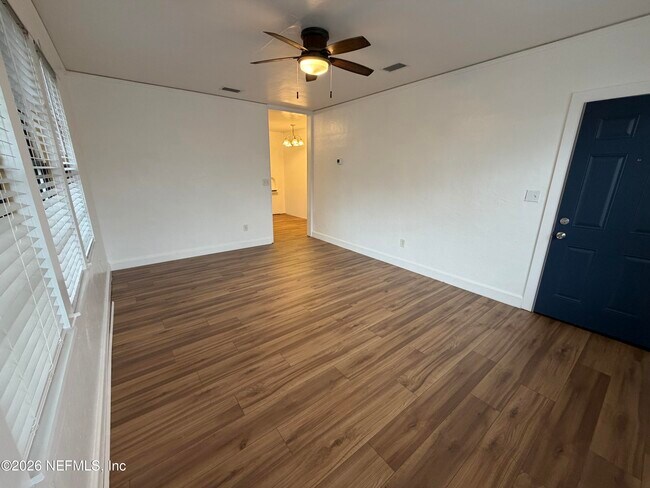 Photo - 2670 Post St