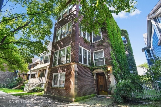 Building Photo - 5826 N Wayne Ave