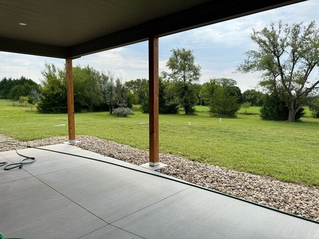 Photo - 3655 Apel Rd
