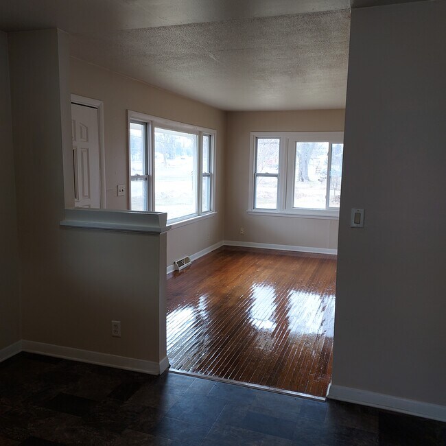 1303 Bond Ave Rental House Rental in Rockford, IL