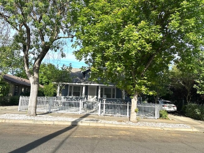 Photo - Charming 3 Bed / 1 Bath Home in the Heart of the Tower District