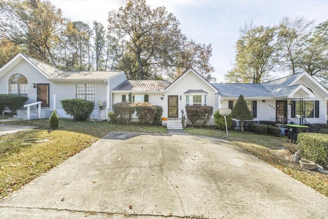 Photo - 130 Wrights Mill Cir