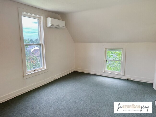 Photo - Maxwell Ave. Unit 2