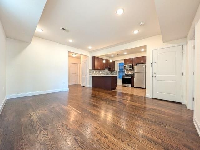 Building Photo - 377 Ogden Ave. Unit 3 Rental
