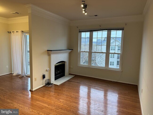 Photo - 1550 Spring Gate Dr. Unit 8406