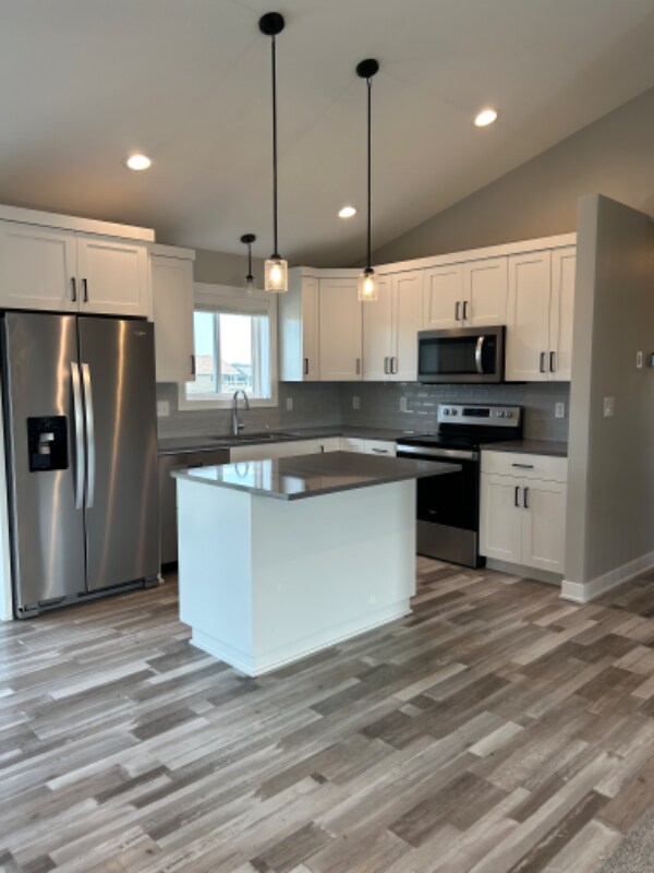 Photo - 2010 Douglas Trail