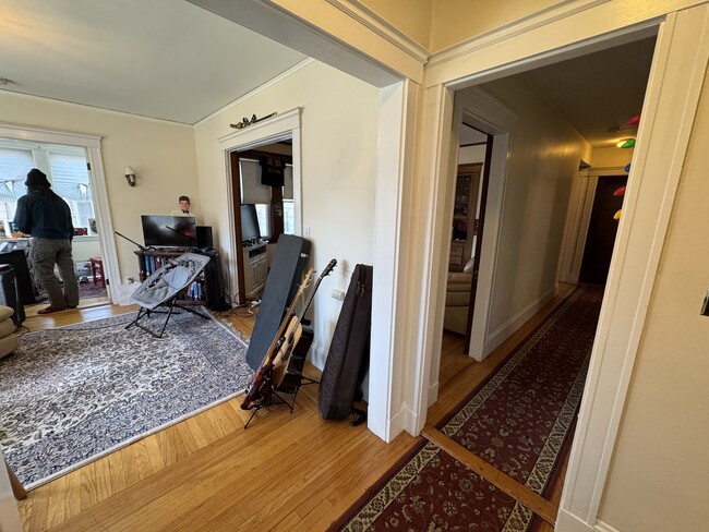 Photo - 8 Mapleton St Unit 2