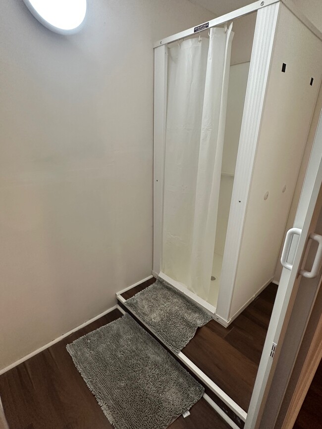 Photo - 1065 Martin Rd