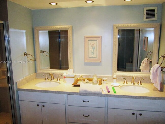 Photo - 1833 S Ocean Dr Unit 911