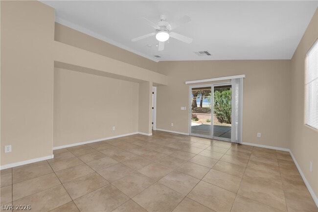 Photo - 5716 Crowbush Cove Pl