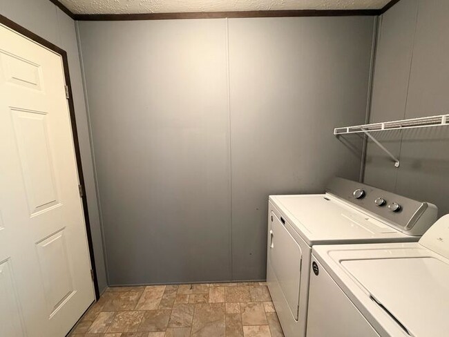 Photo - 76 E U.S. Hwy 6