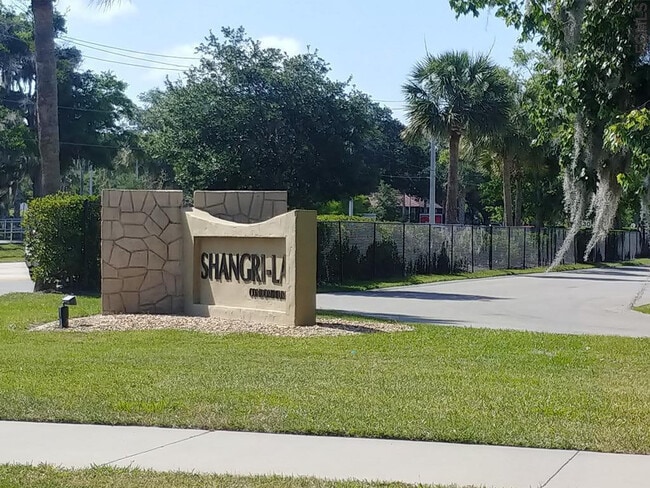 Building Photo - 2BD/2BA Condo Unit 104