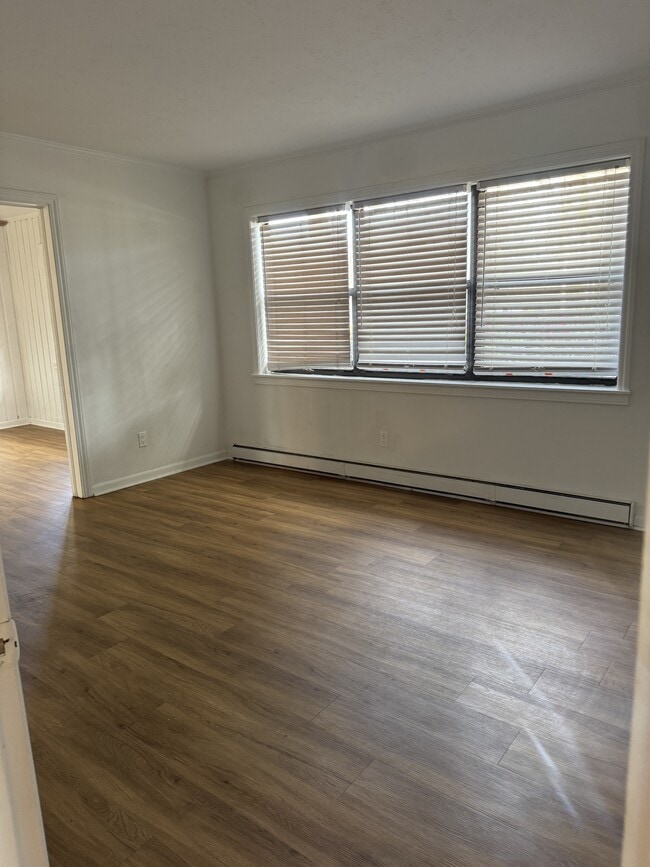 Photo - 1000 Fairlane Dr