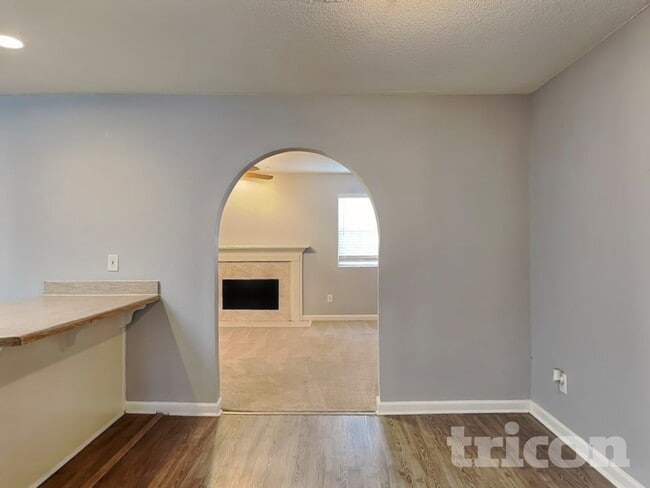 Photo - 3796 Soapstone Rd