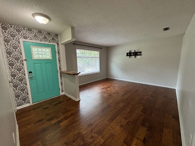 Photo - Available now FOR RENT in Dothan, AL!!