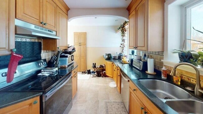 Photo - 28 Chelmsford Rd