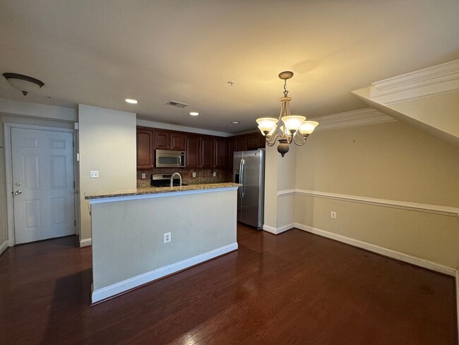 Photo - Fantastic 2 Bed 2.5 Bath Interior Townhome...