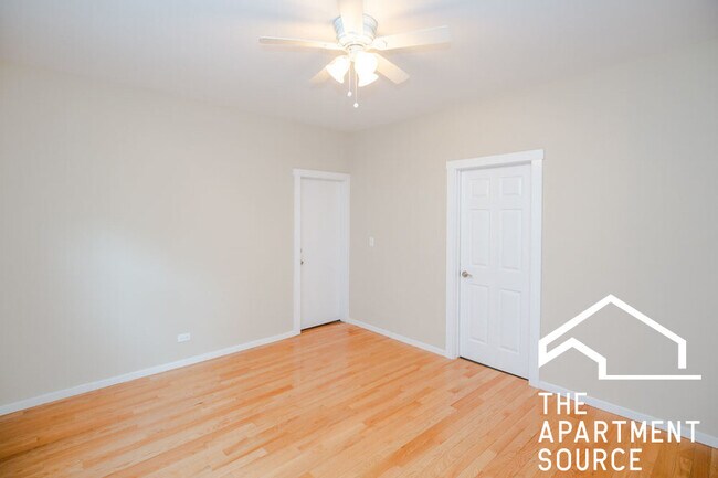 Photo - 2447 N Clybourn Ave