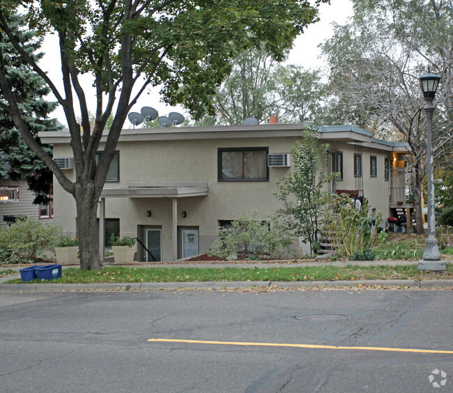 Building Photo - 1006 Randolph Ave Rental