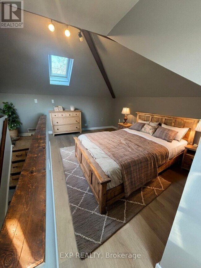 Photo - 12 Benjamin St