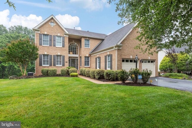 Building Photo - 15292 Golf View Dr Rental