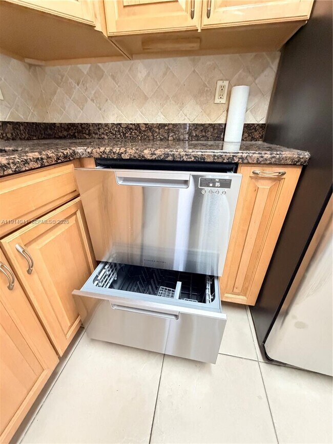 Photo - 3701 N Country Club Dr Unidad 1901