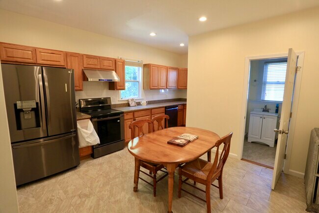 Photo - 108 Columbia St Unidad 1B