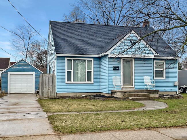 Building Photo - 4221 Buchanan Ave SW Rental