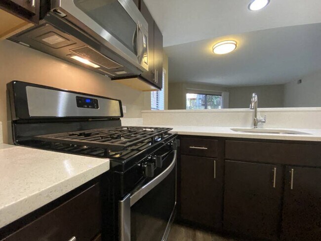 Gas stove - 818 W. Willow