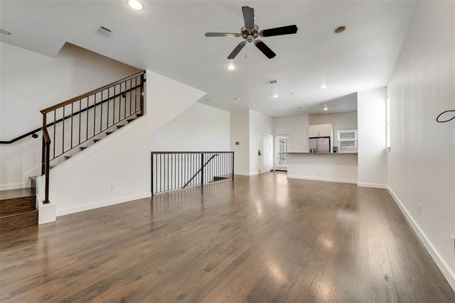 Building Photo - 3200 Ross Ave Unit 28 Rental