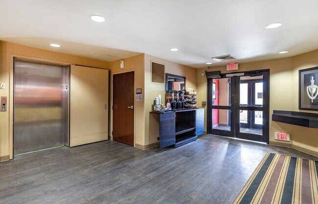 Furnished Studio-Great Falls - Missouri River