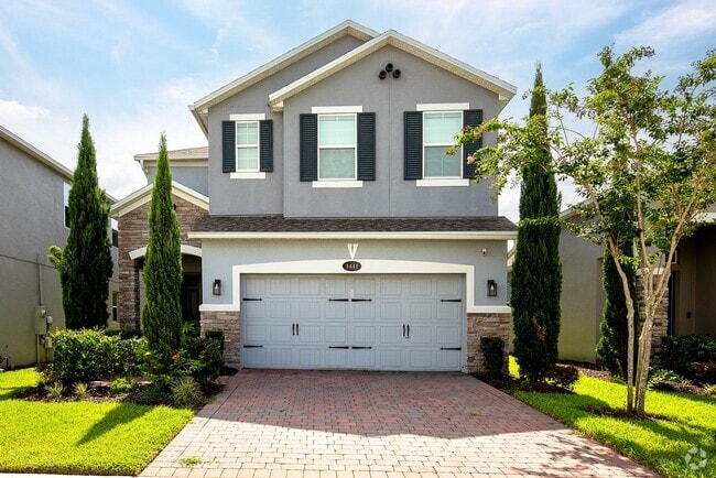 Building Photo - AMAZING 2 STORY HOME AVAILABLE AND BEAUTIFUL!