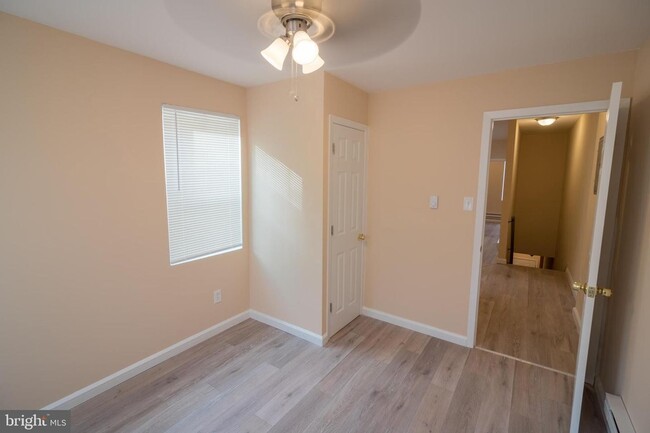 Photo - 6002 Master St Unit 2F